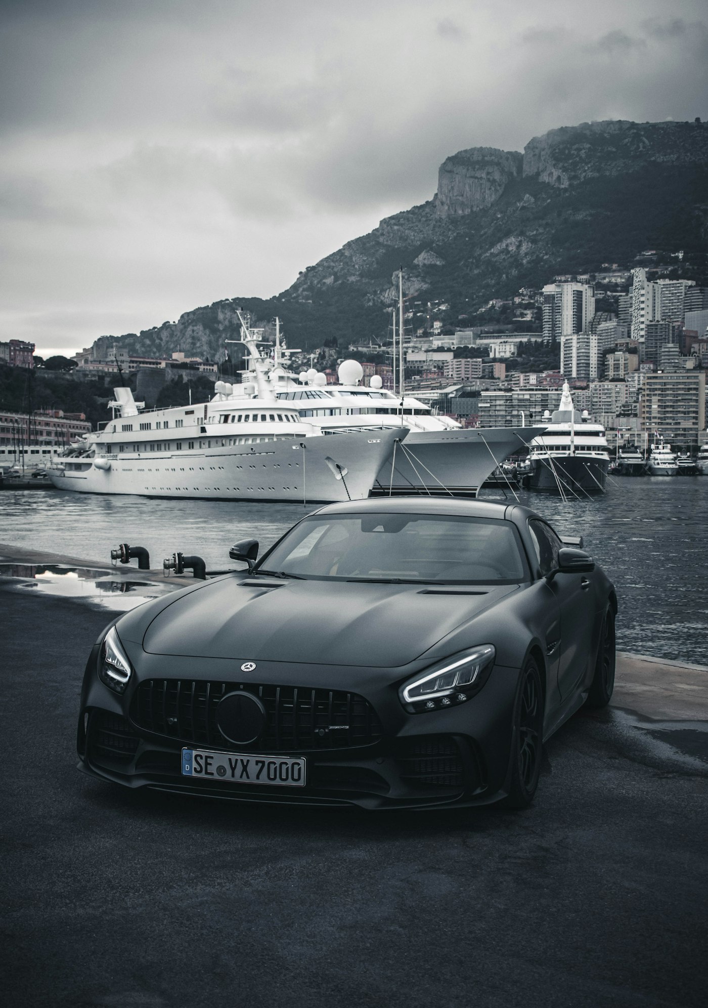 BMW 320i Sport GP 2019 - Branco — miniatura 2